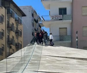 Bambini a Piazza Bilotti Cosenza