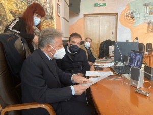 il Sindaco Occhiuto con il Commissario La Regina e la Presidente De Marco