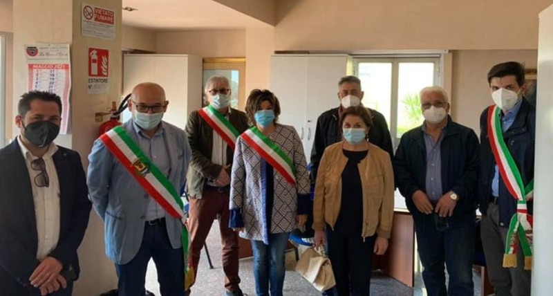 I SINDACI DEI TERRITORI INTERESSATI DAI LAVORI DEL III MEGALOTTO DELLA NUOVA 106 OCCUPANO LA SEDE DELL’ANAS DI TREBISACCE