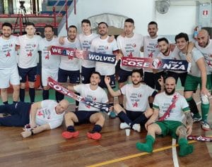 I festeggiamenti della Pirossigeno per aver raggiunto un traguardo storico