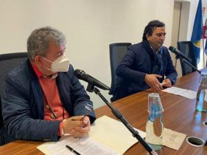 Il presidente Spirlì e l'assessore Orsomarso, Covid, aiuti a cinema e impianti sportivi: dalla Regione Calabria 11 mln di euro
