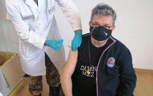Il presidente Spirlì vaccinato