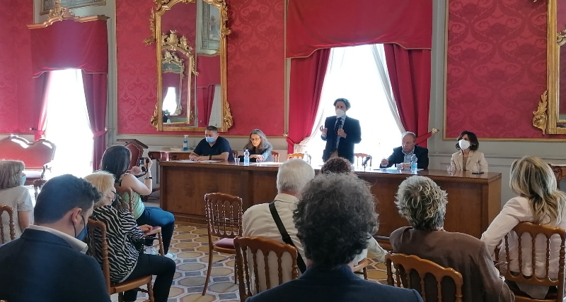 Iacucci_ _L'obiettivo comune a tutti_ salvare la Biblioteca Civica di Cosenza _