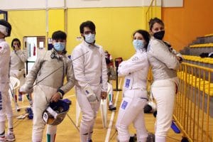 squadra-vincitrice-sciabola-spada