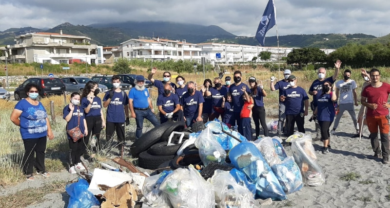 A Grisolia (CS) una Raccolta Plastic Free