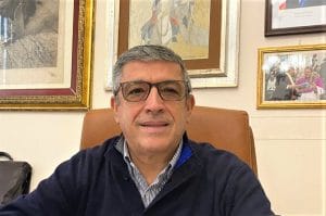 Il sindaco di Cassano Gianni Papasso