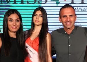 Michelle Assisi con Linda Suriano e Carmelo Ambrogio