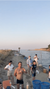 Cassano_ stop alla pesca illegale di Granchi nel canale degli Stombi 1