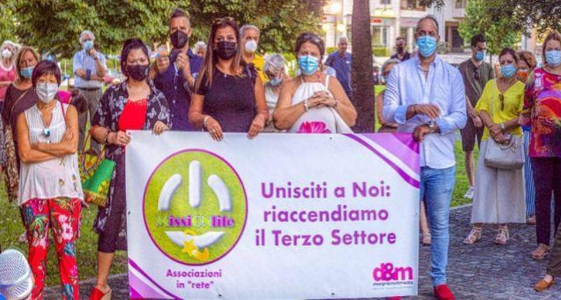 Presidio di solidarietà alle donne afgane, Rende si attiva per accogliere i profughi in fuga