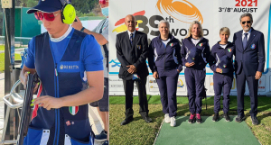 In primo piano Silvia Munno, poi da sinistra a destra il commissario tecnico della nazionale Sandro Polsinelli le tiratrici Bianca Revello Stefania Oliva e Silvia Munno il consigliere federale e capo delegazione Roberto Manno