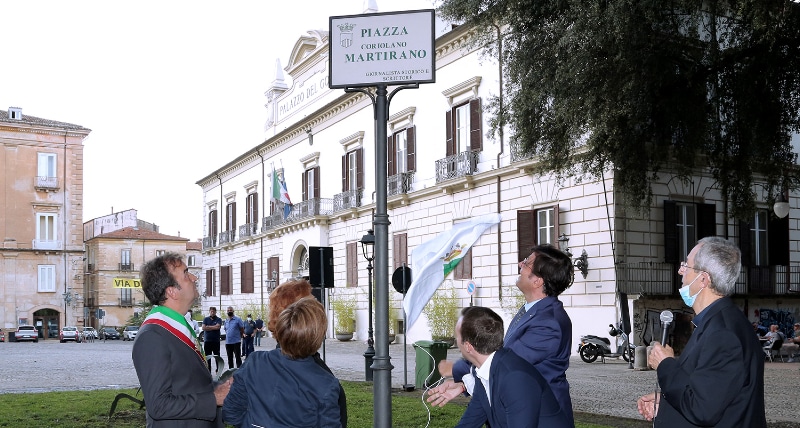 Cosenza omaggia lo storico e scrittore Coriolano Martirano intitolandogli una piazza nel centro storico