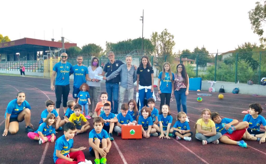 Sport e Sicurezza, donato defibrillatore alla Scuola di Atletica CorriCastrovillari