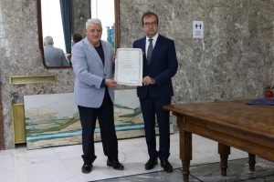 Il Sindaco e Gerardo Sacco (2)