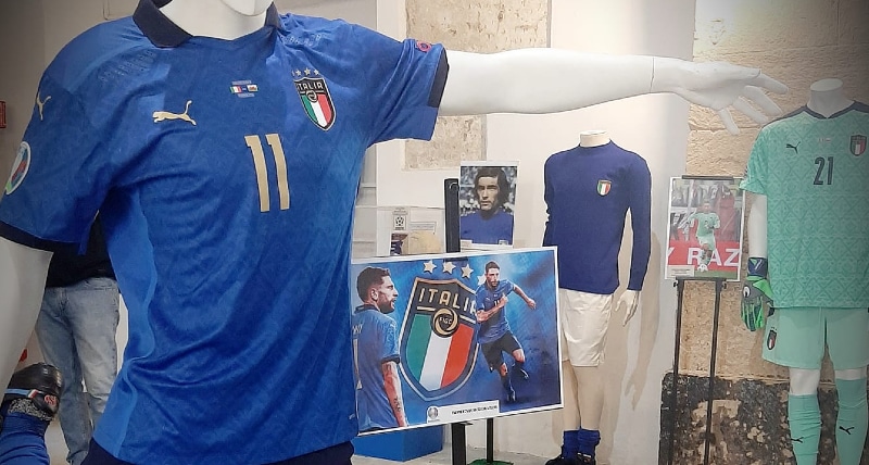 Cosenza si veste d'Azzurro_ a San Domenico la mostra di cimeli storici sulla Nazionale di calcio Italiana