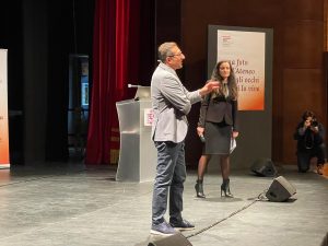 Il professore Valentini al workshop UniCal longs 4 Excellence