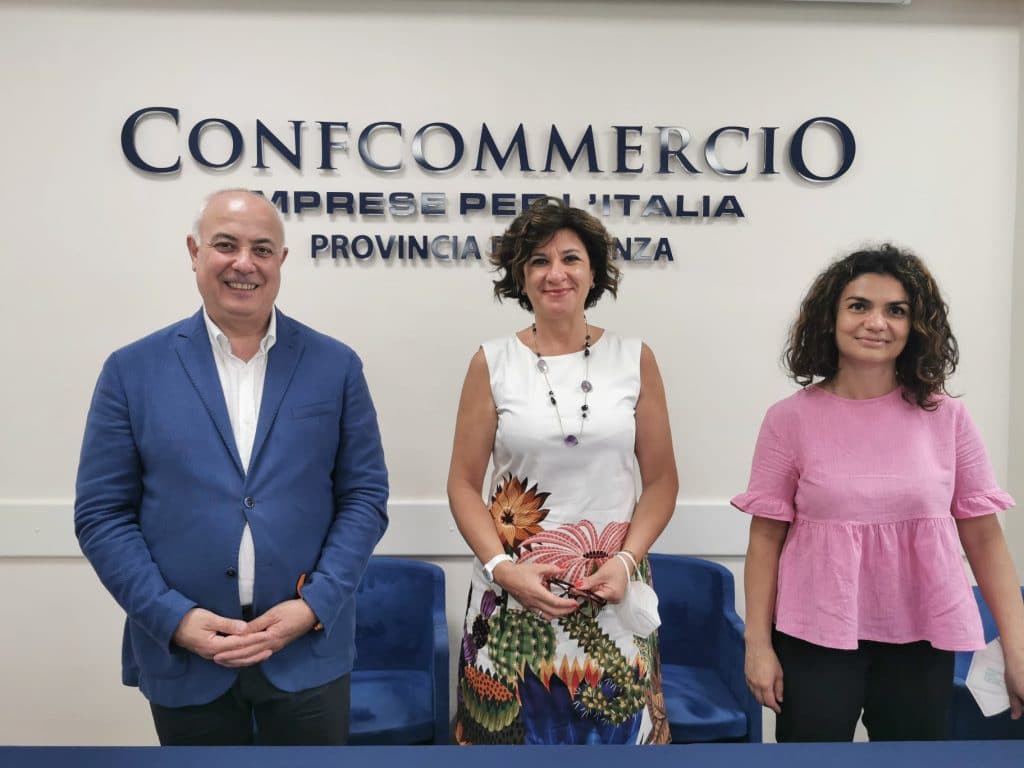 Klaus Algieri, Anna Gallo e Maria Santagada