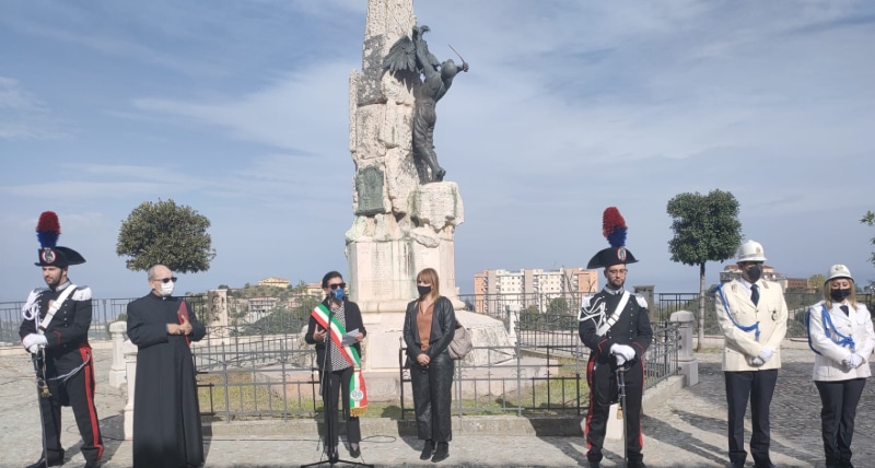 Anche Corigliano-Rossano celebra il 4 novembre onorando i caduti
