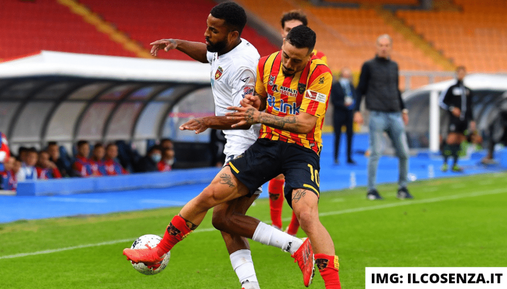 Lecce Cosenza 3-1 Serie B 2021