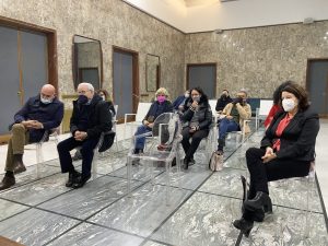 un momento dell'incontro con i commercianti