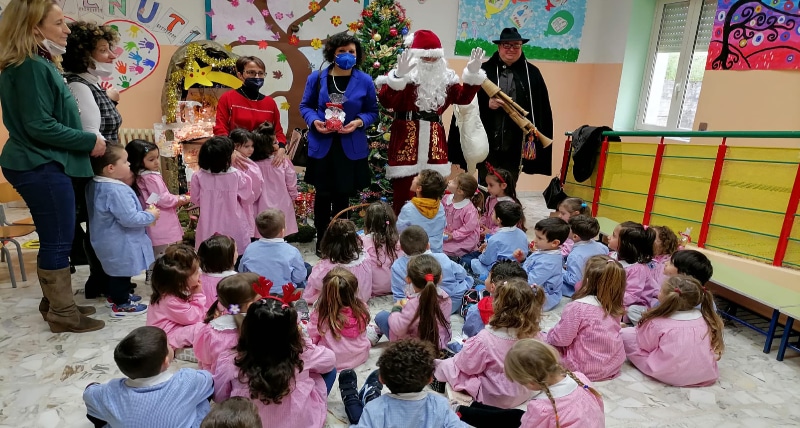 LAINO BORGO LA SCUOLA CHIUDE IN SICUREZZA MESSAGGIO DI SPERANZA PER IL FUTURO CHE CI ATTENDE