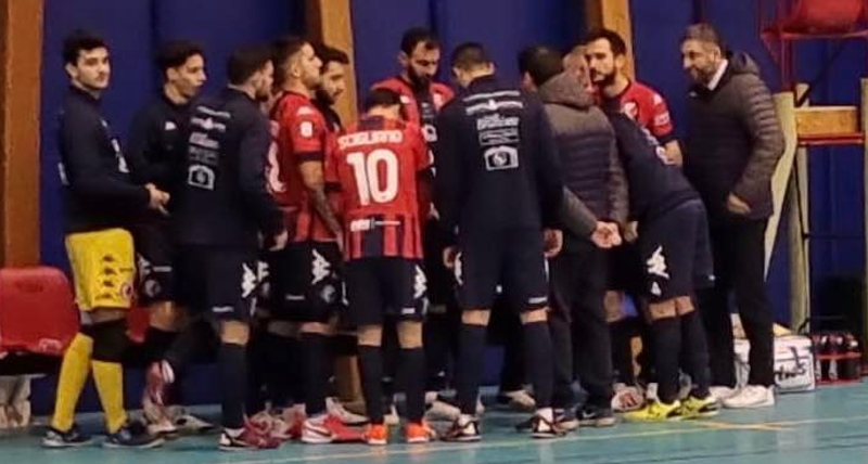 Futsal, per la Pirossigeno città di Cosenza una vittoria che vale tanto