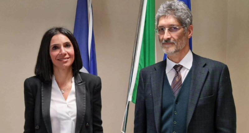 Istruzione Calabria, riuniti i dirigenti degli Istituti Regionali per una nuova stagione della scuola CalabreseIstruzione Calabria, riuniti i dirigenti degli Istituti Regionali per una nuova stagione della scuola Calabrese