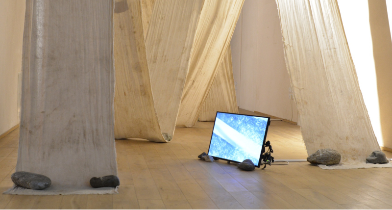 Cosenza, resterà aperta fino al 30 aprile la mostra Water Weighs – corporalità sommerse