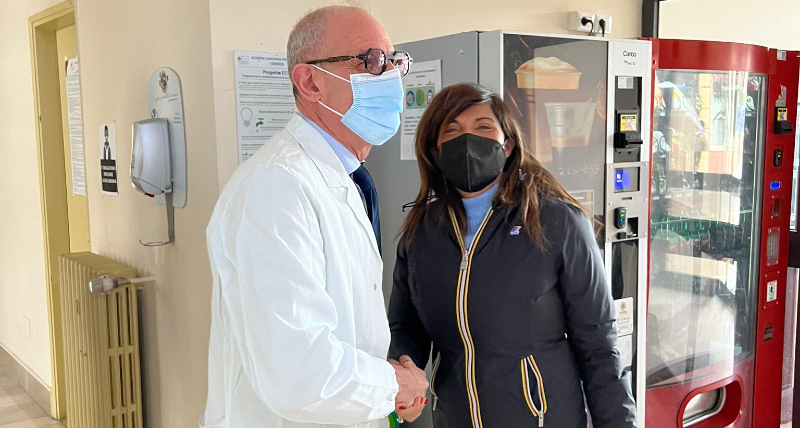 Loizzo in visita all'ospedale di San Giovanni in Fiore Rilanciare i nosocomi di montagna