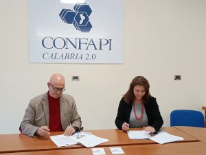 firma Confapi Calabria, Mani Libere