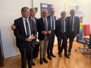 Il Sindaco Franz Caruso all'assemblea dell'ANCE: "Bisogna invertire la rotta"