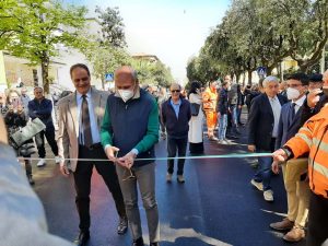 Il sindaco di Cosenza Franz Caruso sulla riapertura al transito di via Roma