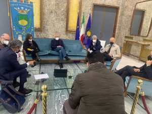 Parcheggi a Cosenza il sindaco Caruso incontra i rappresentanti di SABA