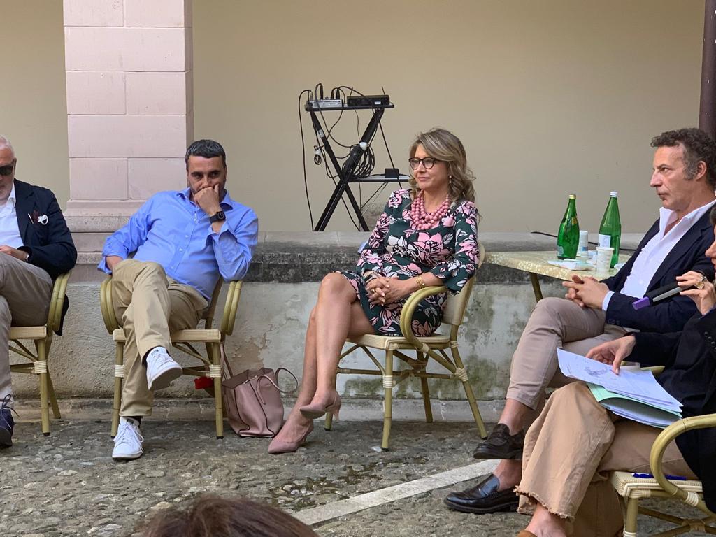 Cosenza partecipato il dibattito Caro rifiuto quanto ci costi