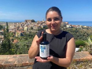 Grande Olio Slow Food riconoscimenti per Ginevra la giovane produttrice di olio calabrese