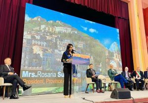 Rosaria Succurro a Valona con il Premier albanese Edi Rama