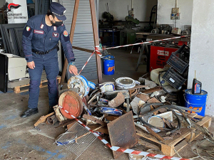 San Martino di Finita, trasporto illecito di rifiuti metallici: scattano le denunce
