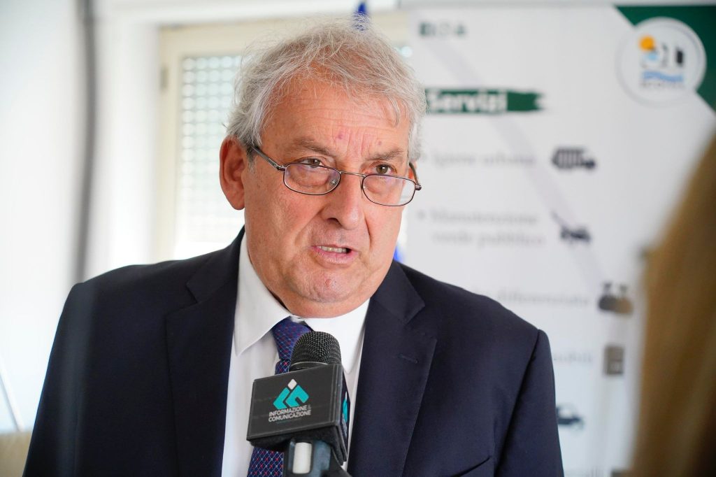 Sindaco Ernesto Magorno