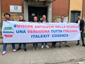 manifestazione del gruppo provinciale Italexit di Cosenza