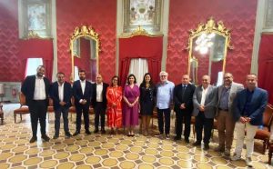 Provincia di Cosenza Rosaria Succurro con Ambasciatore del Kosovo in Italia Lendita Haxhitasim