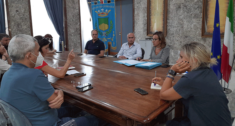 Cosenza la Giunta comunale approva il progetto Città che legge