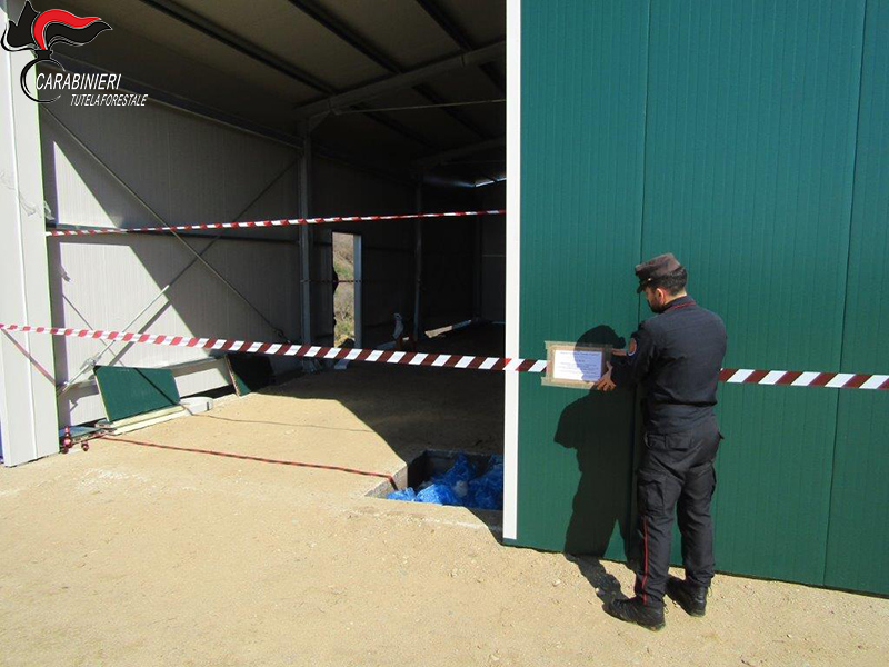 Mongrassano: violazione sigilli, sequestrato capannone