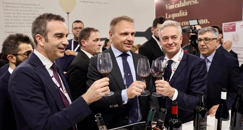 Calabria protagonista al Vinitaly e Agrifood & Sol