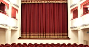 L’Amministrazione Comunale della Città di Cassano All’Ionio intende riproporre la rassegna di spettacoli teatrali denominata “l’Altro Teatro”