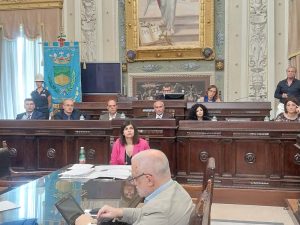 un momento della seduta del consiglio