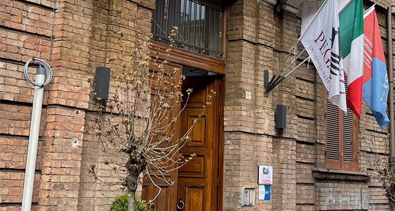 Pegaso Academy festeggia i 10 anni di attività a Cosenza con un simposio alla BCC Mediocrati