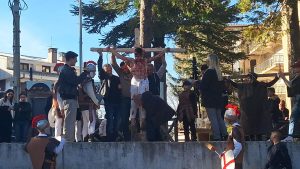 Camigliatello Silano, la Via Crucis Vivente della parrocchia dei Santi Roberto e Biagio