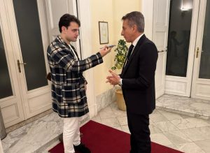 Giovanni Maffei direttore commerciale e marketing di Enilive a Cosenza - un momento dell'intervista con Vincenzo Campanella