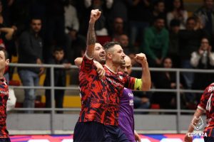 La gioia dei lupi (foto Michele De Marco)