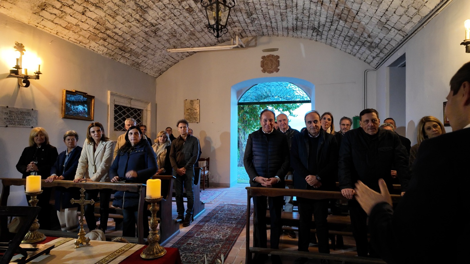 Benedizione della brucatura nella cappella di San Francesco di Paola di Villa Caracciolo Lattarico