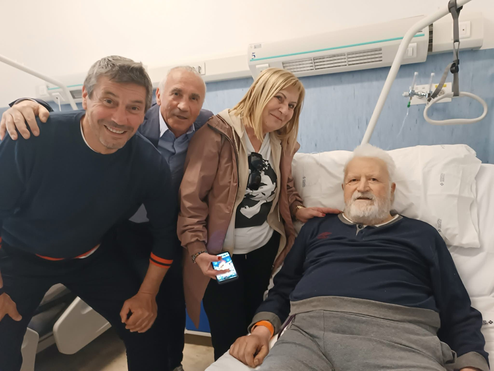 In foto Luigi Simoni, Alberto Urban e Donata Bergamini e Padre Fedele. Foto Facebook